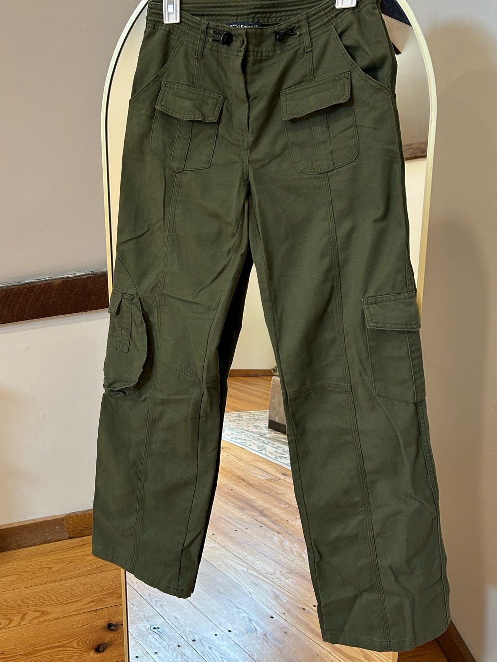 Brandy Melville Kim Pants Cargo. Olive Green.  One size. EUC